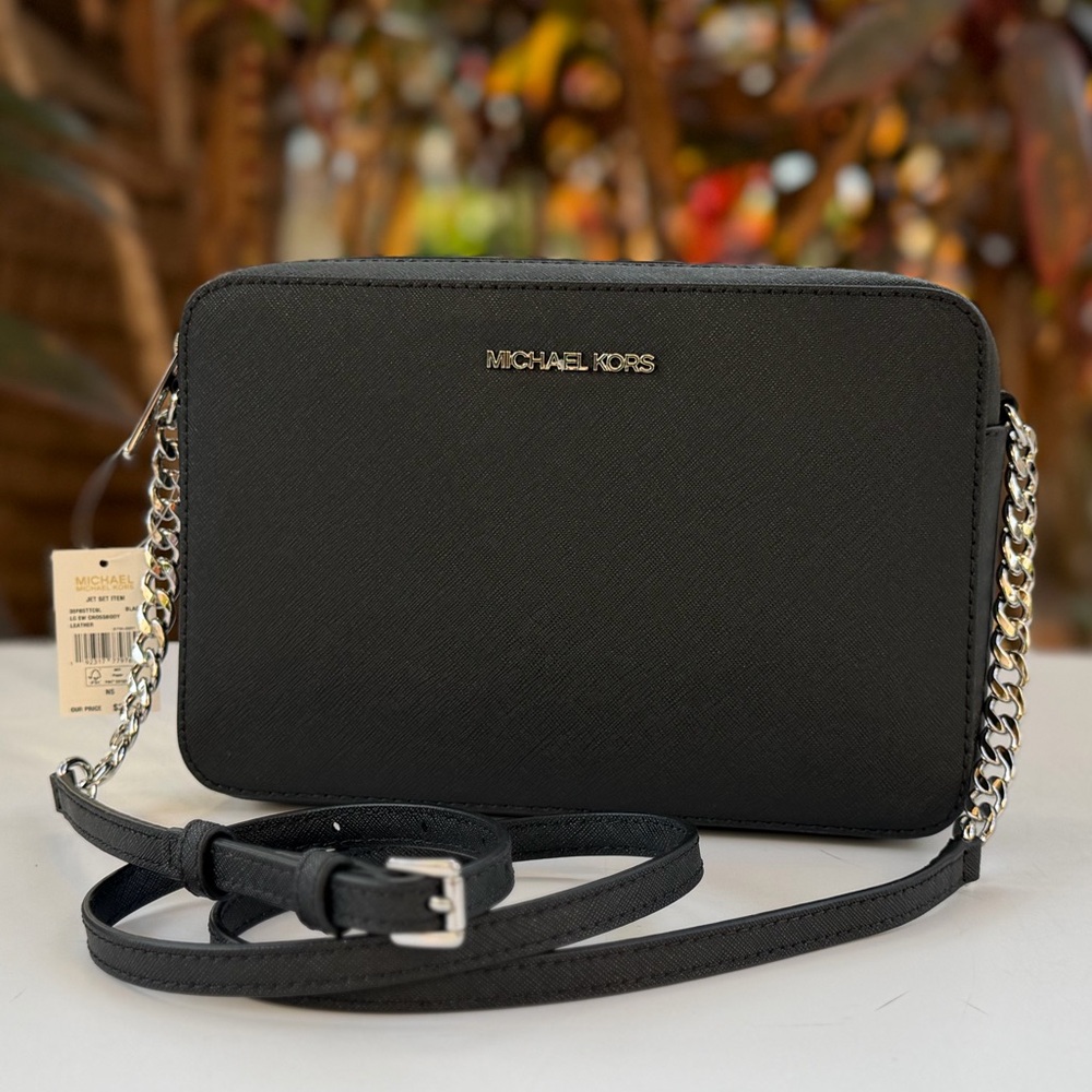 Michael Kors Jet Set Item East West Shoulder Crossbody Bag Black/Silver